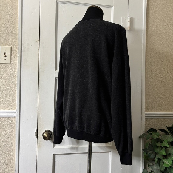 Vintage ITALIA Black Sweatshirt W/Pockets - Picture 11 of 15